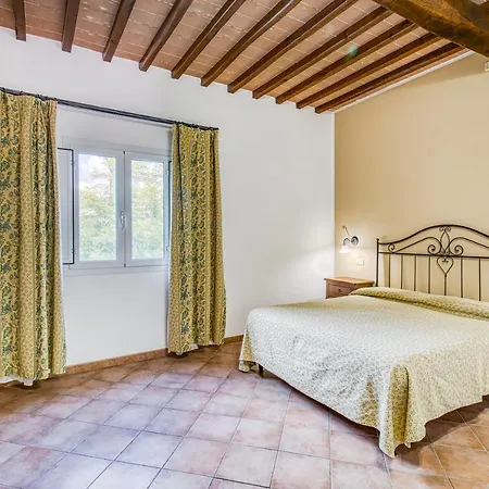 Family With Pool Near Volterra - Happy Apartment