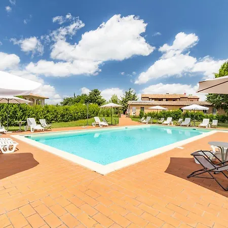 Family With Pool Near Volterra - Happy Pomarance