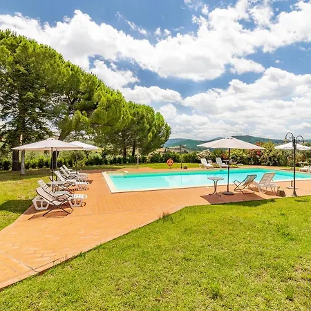 Family With Pool Near Volterra - Happy Pomarance