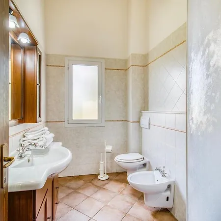 Family With Pool Near Volterra - Happy Apartment Pomarance